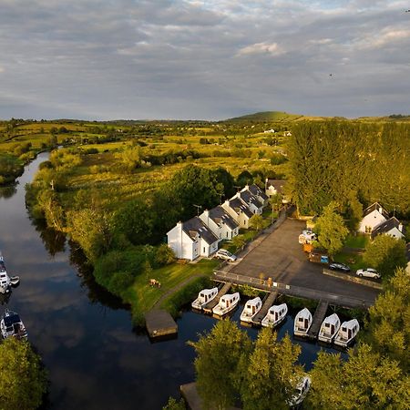 Leitrim Quay - Riverside Cottage 3 County Leitrim Buitenkant foto